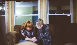 一切从裸开始在线观看