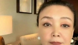 张兰爆料弟弟是谁啊视频,弟弟身份之谜，视频爆料引发热议