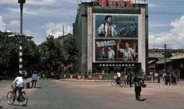 街口 电影在线观看,街头巷尾的青春记忆，在线观看重温时光