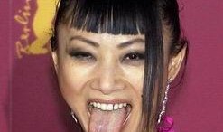 爆料大嘴女星是谁呀视频,爆料大嘴女星身份之谜